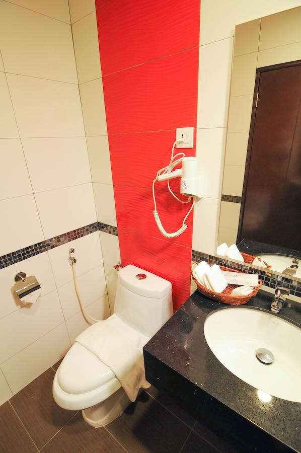 K Garden Hotel Parit Buntar Ruang foto