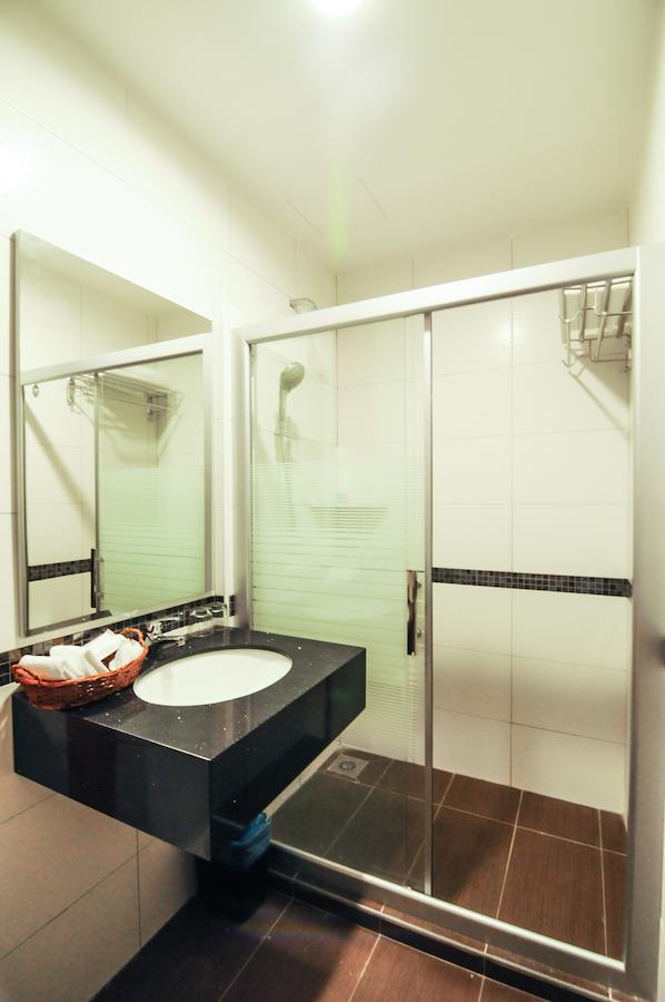K Garden Hotel Parit Buntar Ruang foto