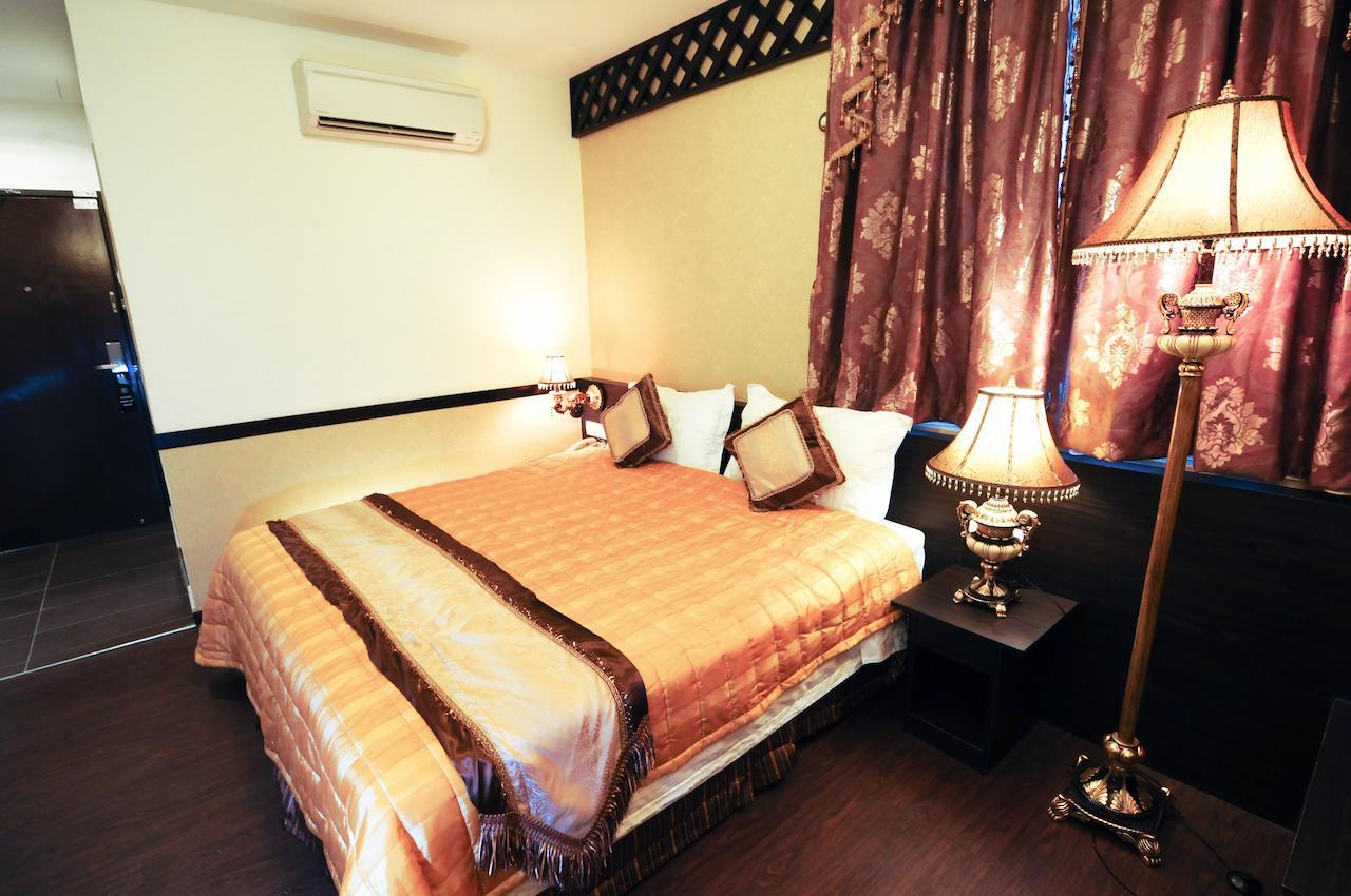 K Garden Hotel Parit Buntar Bagian luar foto