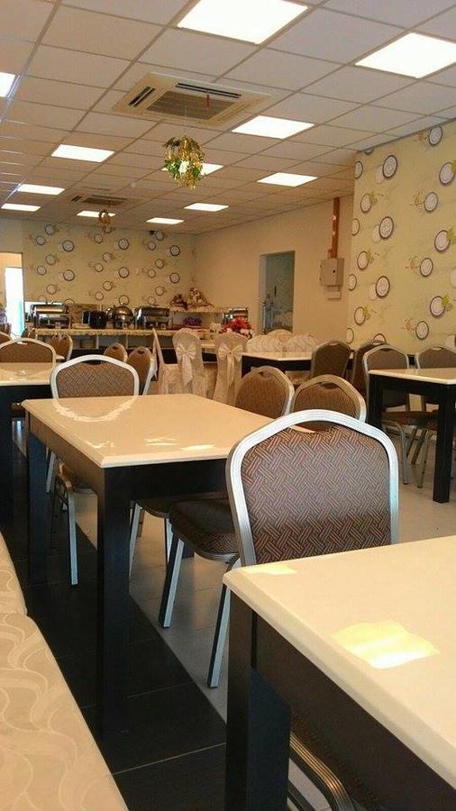 K Garden Hotel Parit Buntar Bagian luar foto