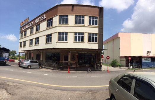 K Garden Hotel Parit Buntar Bagian luar foto